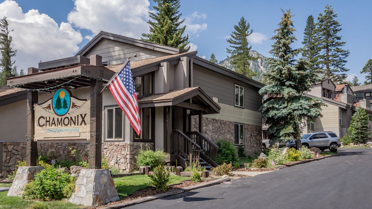 Photo of Outdoor in Mammoth Lakes