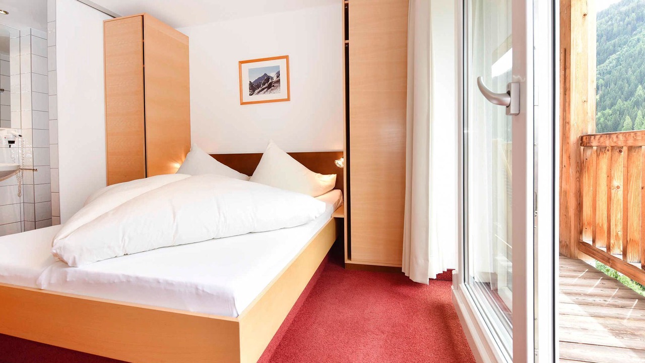 Photo of Bedroom in Kappl