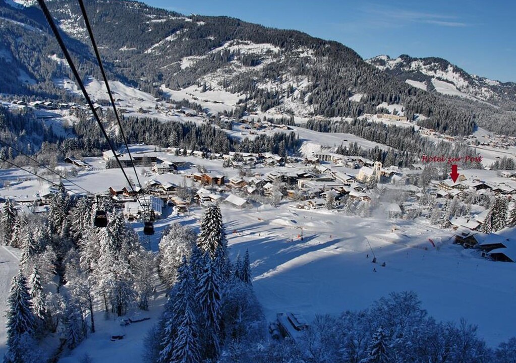 Photo of Buildings in Riezlern