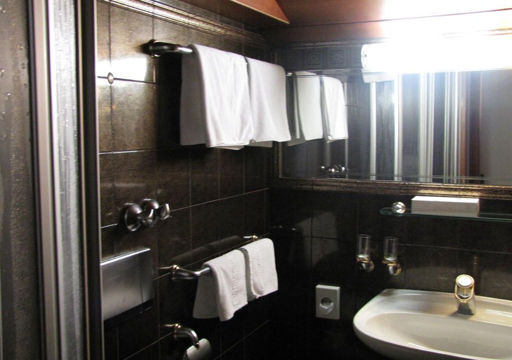 Photo of Bathroom in Zirl