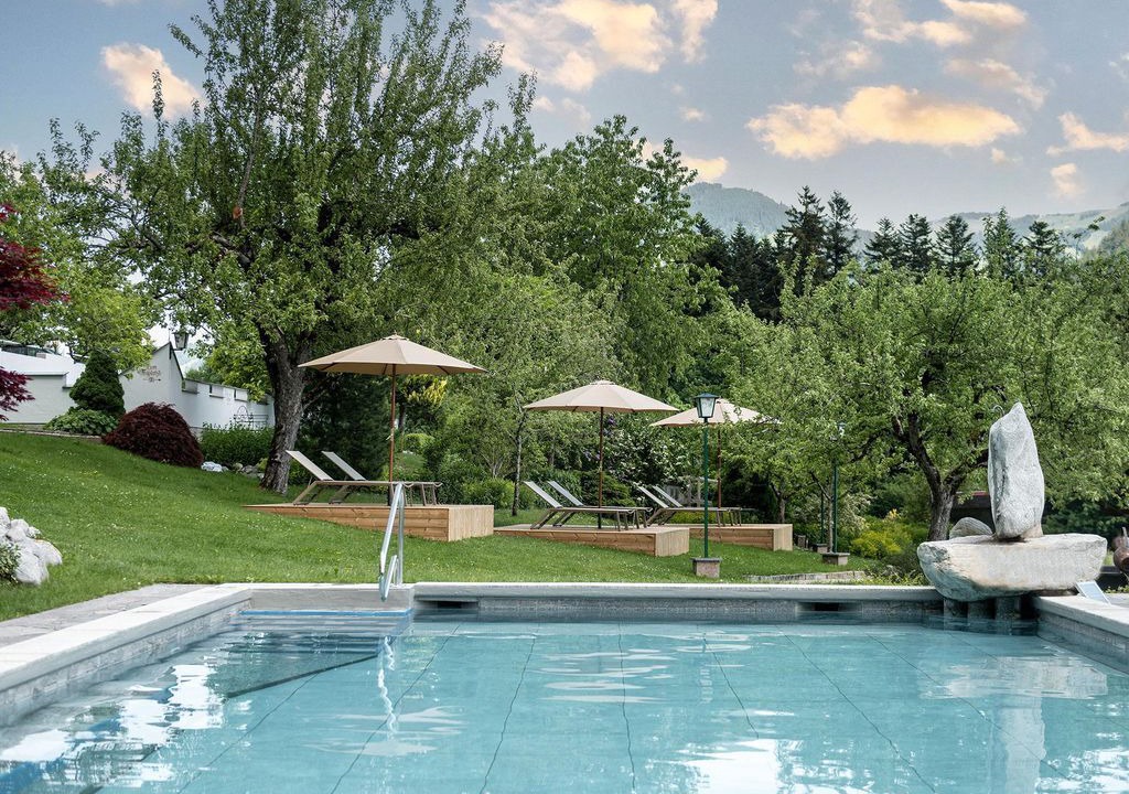 Photo of Outdoor in Soell