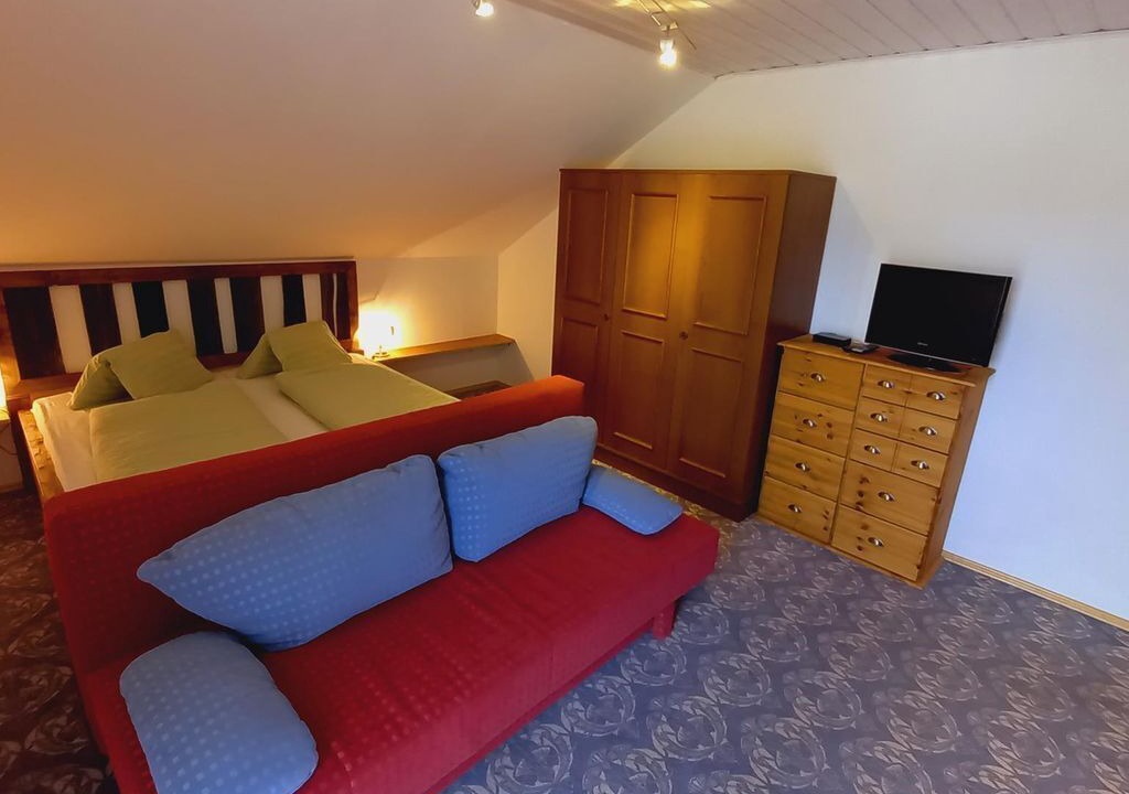 Photo of Bedroom in Thomatal