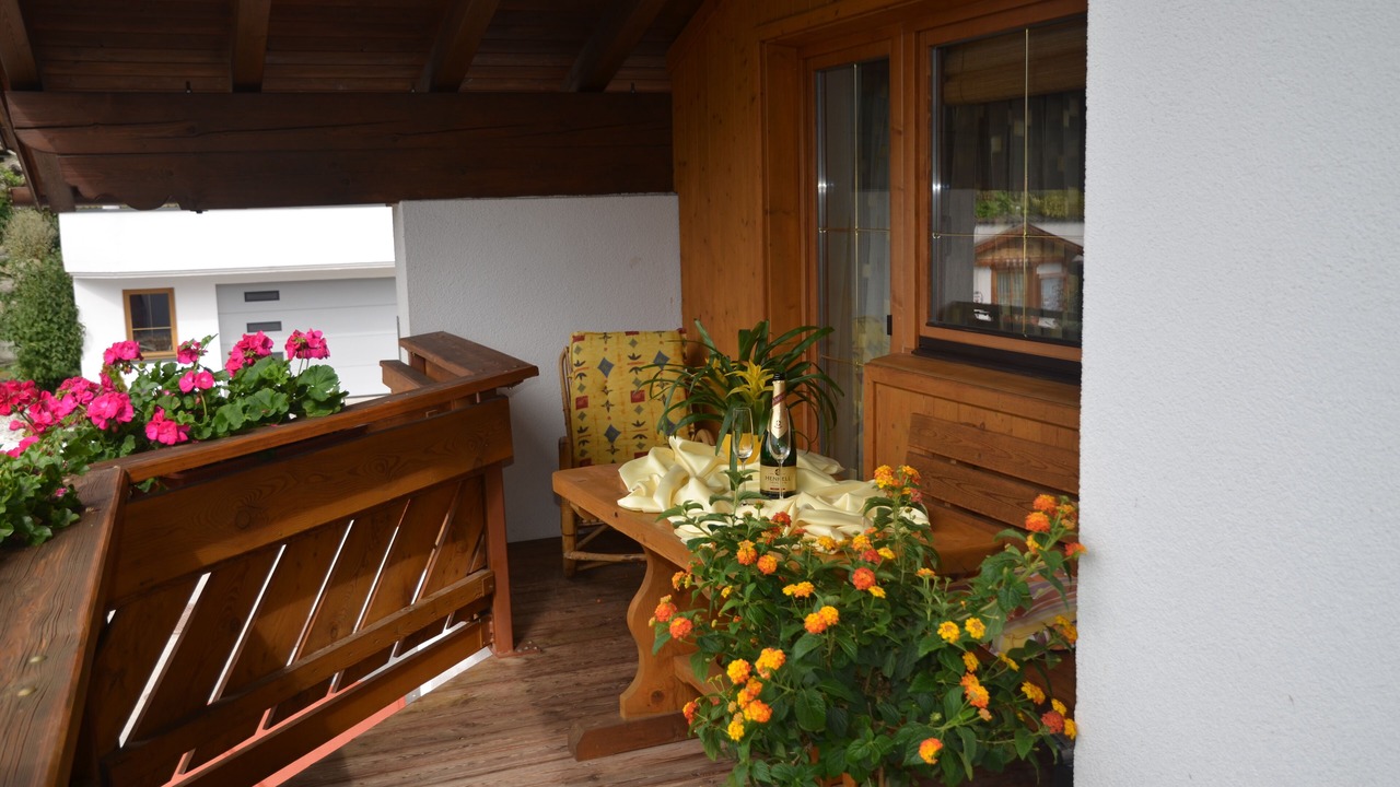 Photo of Patio Balcony in Medraz