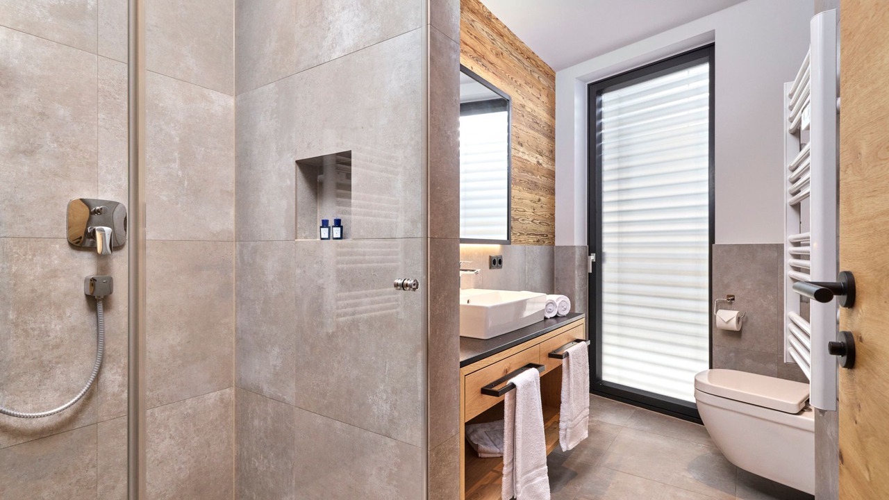 Photo of Bathroom in See