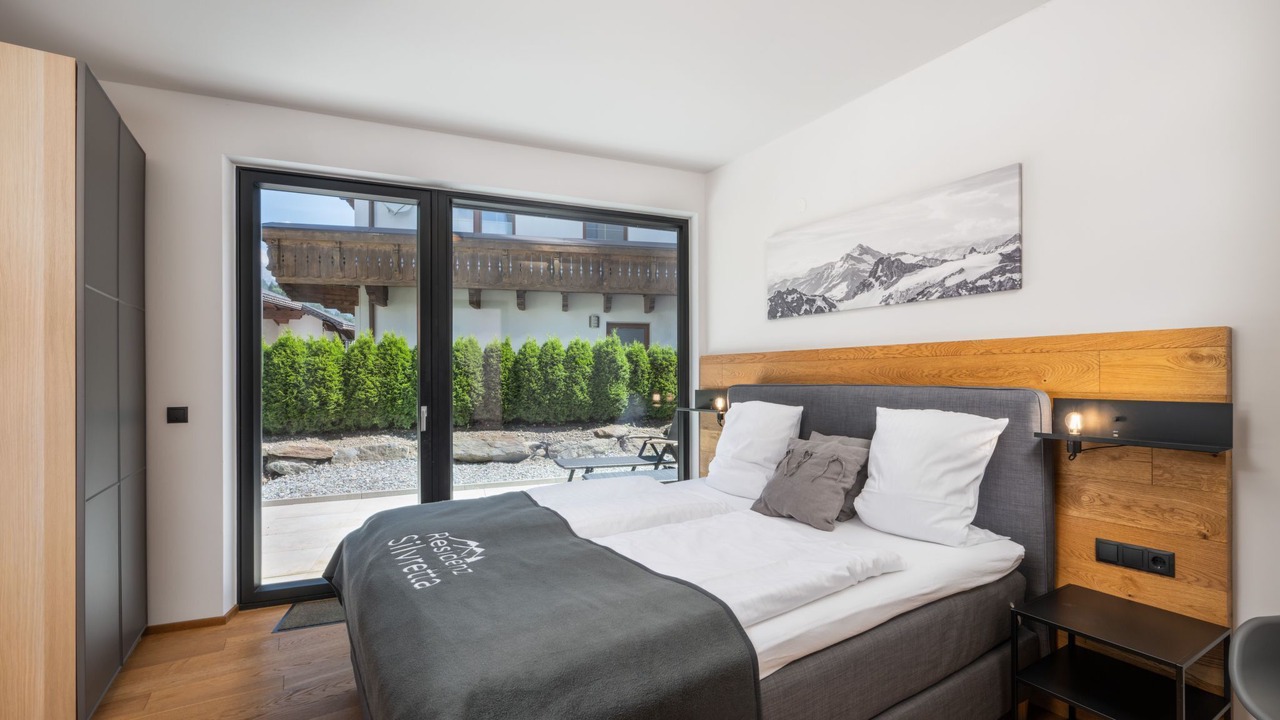 Photo of Bedroom in See