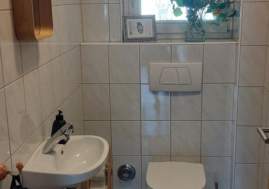 Photo of Bathroom in Statz