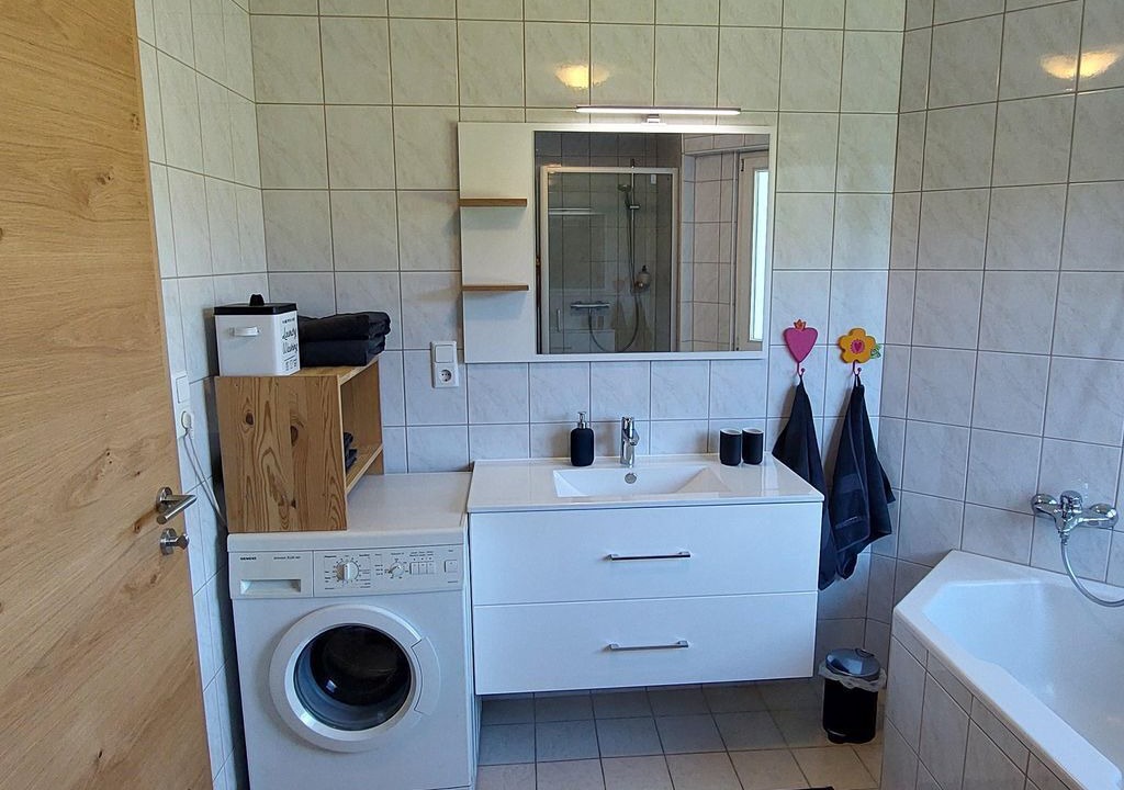 Photo of Bathroom in Statz