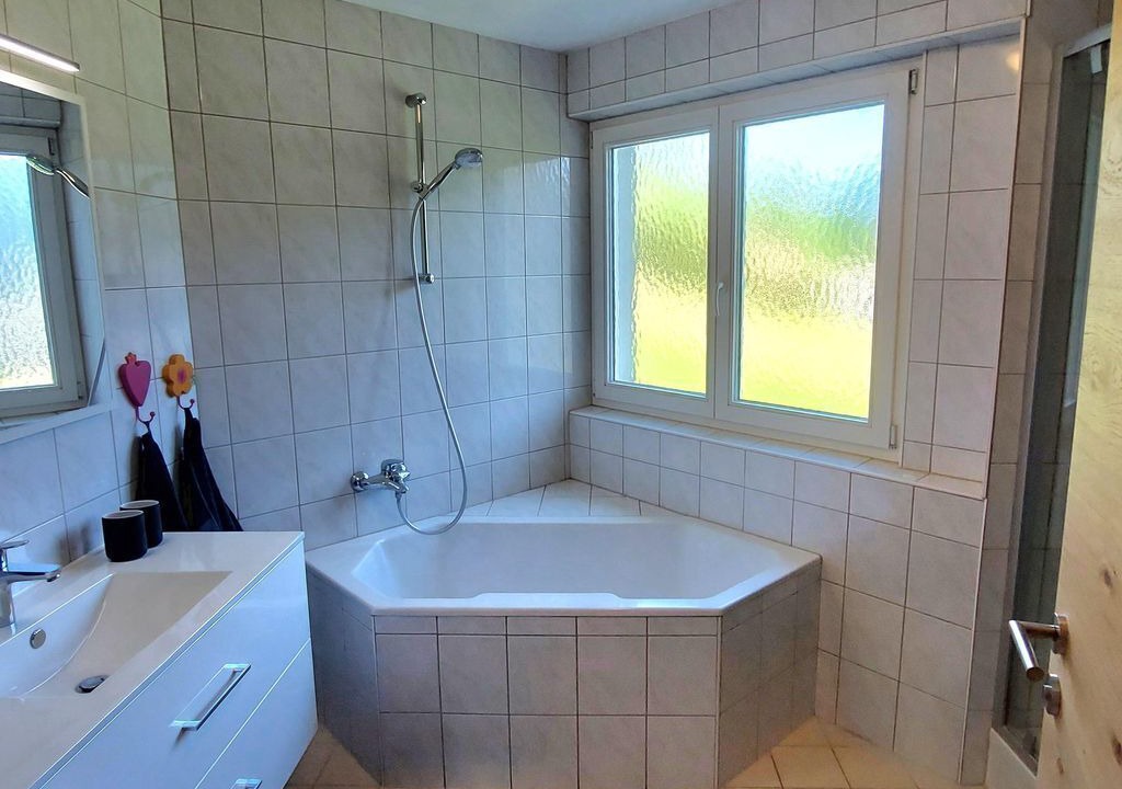 Photo of Bathroom in Statz