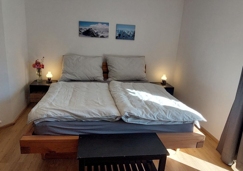 Photo of Bedroom in Statz