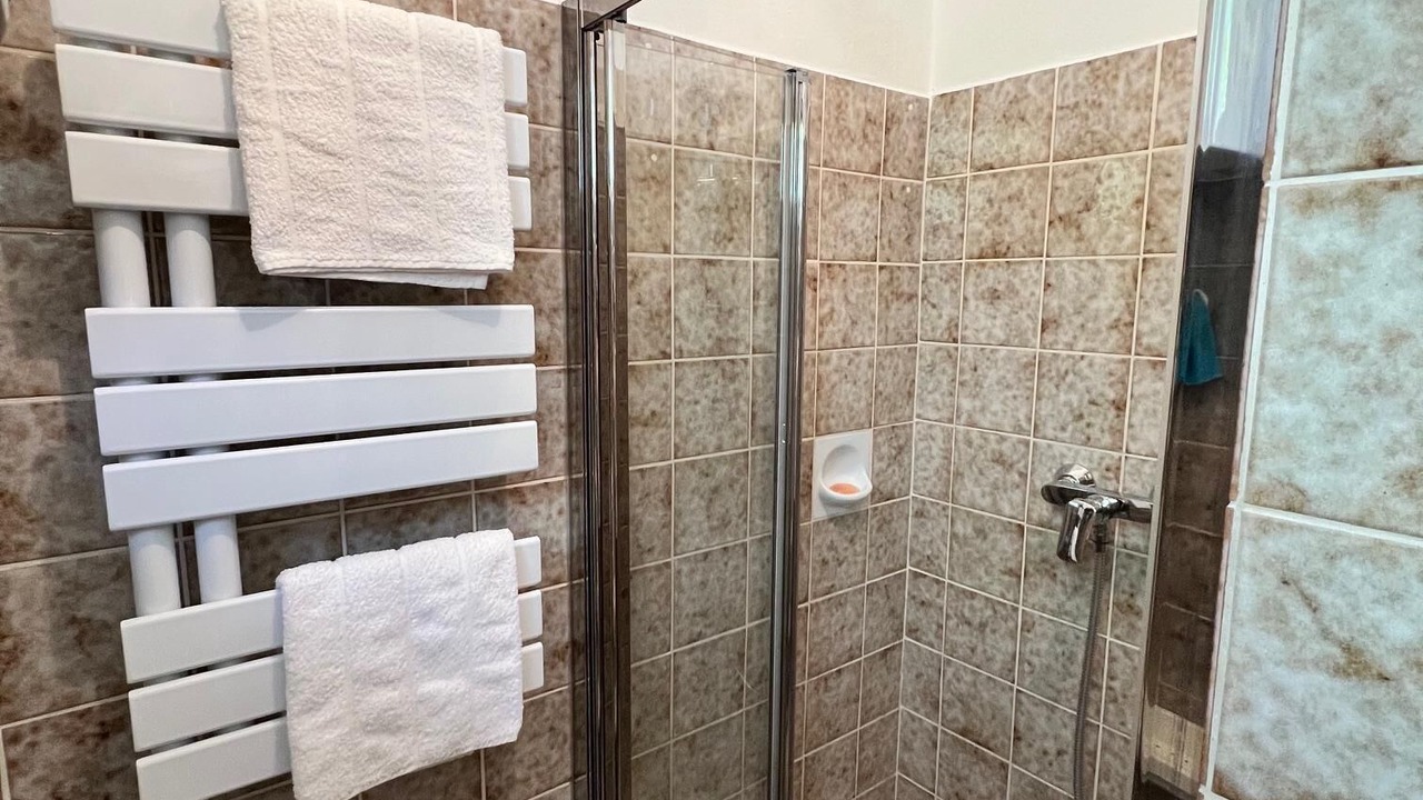 Photo of Bathroom in Hautzendorf