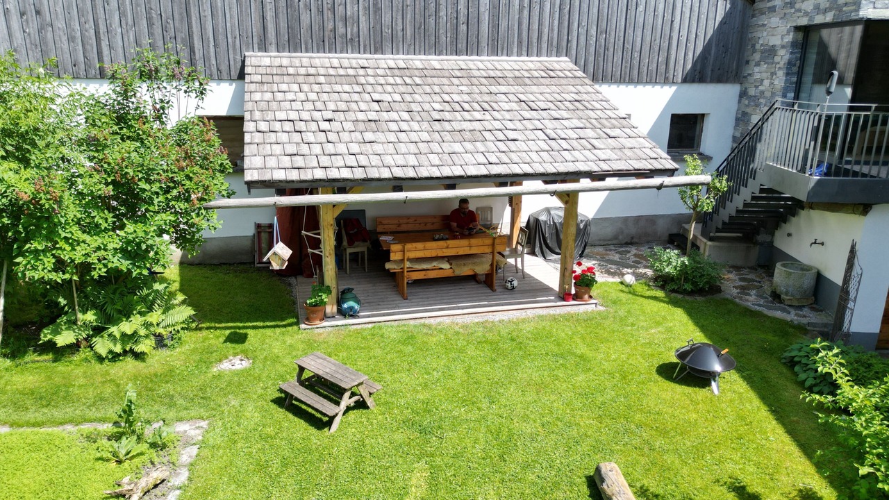 Photo of Outdoor in Graen
