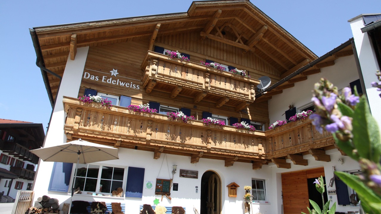 Photo of Outdoor in Graen