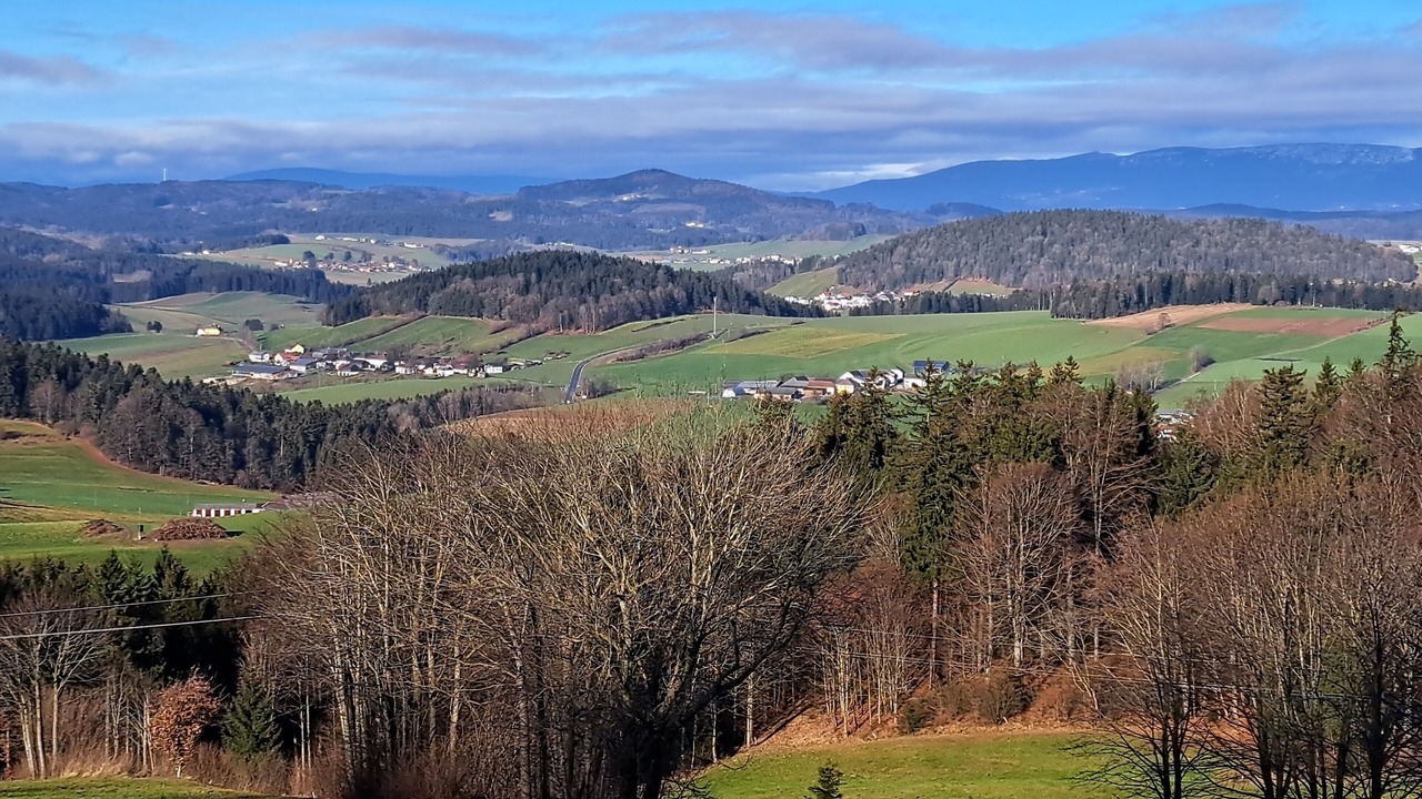 Photo of Others in Atzesberg