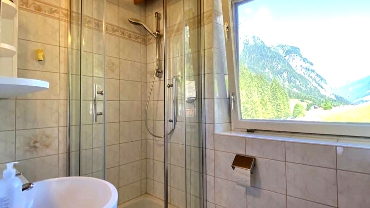 Photo of Bathroom in Sankt Leonhard im Pitztal