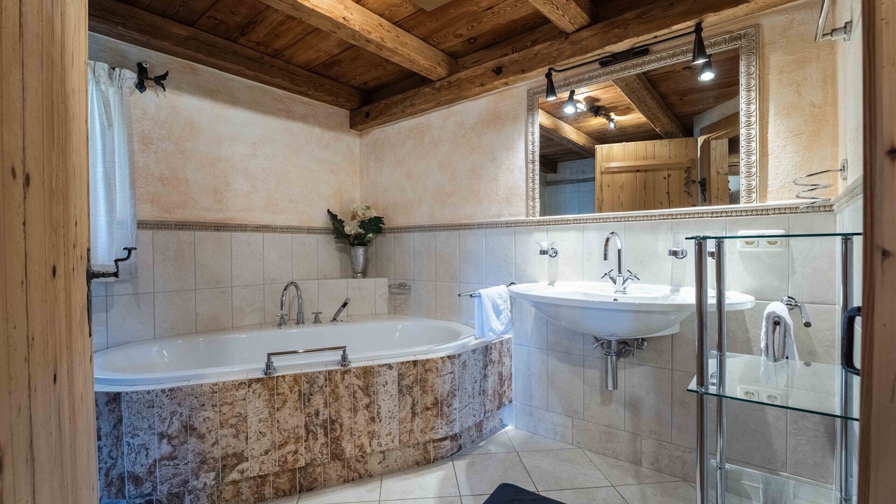 Photo of Bathroom in Saalbach-Hinterglemm