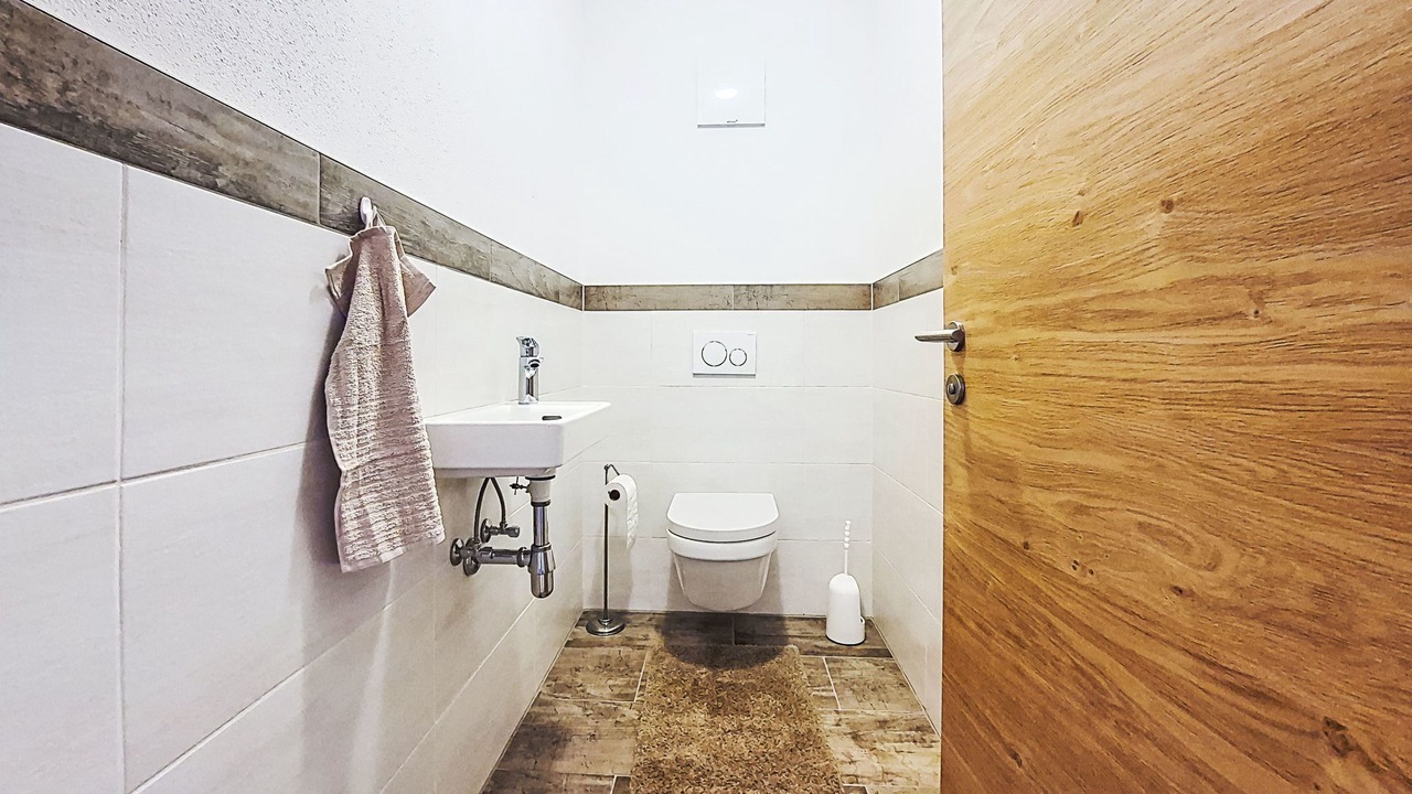 Photo of Bathroom in Finsing