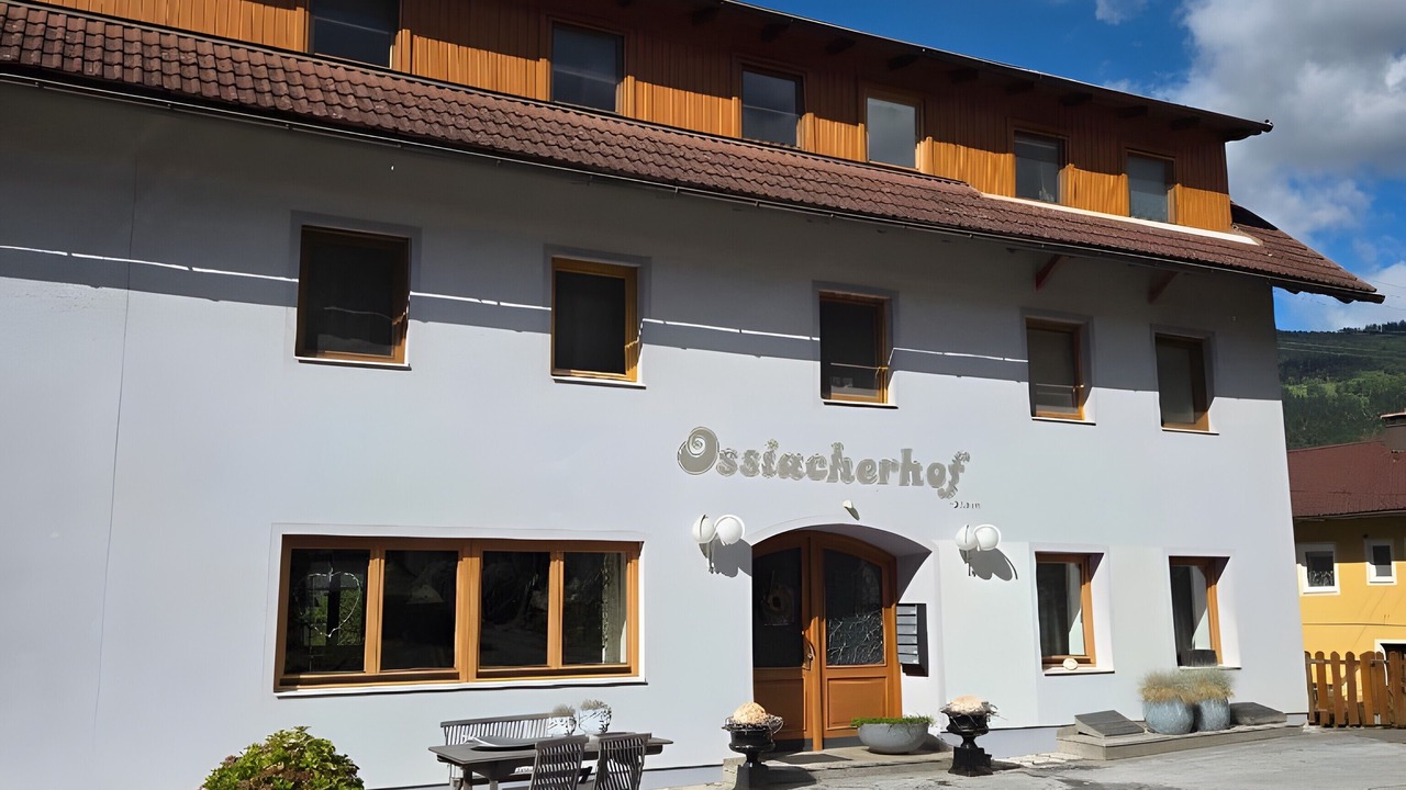 Photo of Outdoor in Altossiach