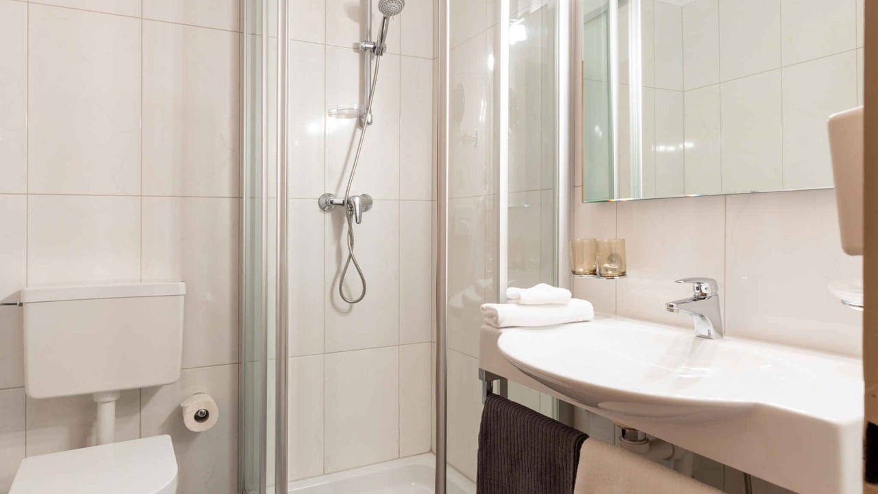 Photo of Bathroom in Laengenfeld