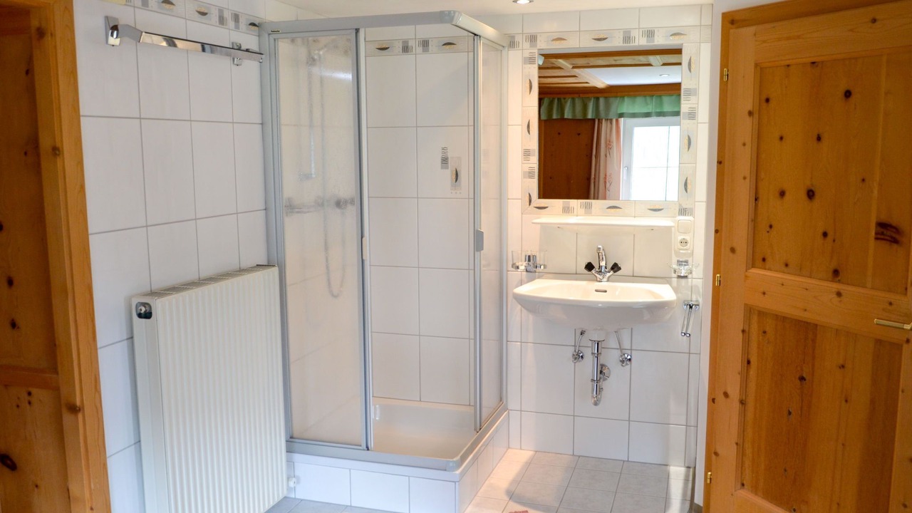 Photo of Bathroom in Kappl