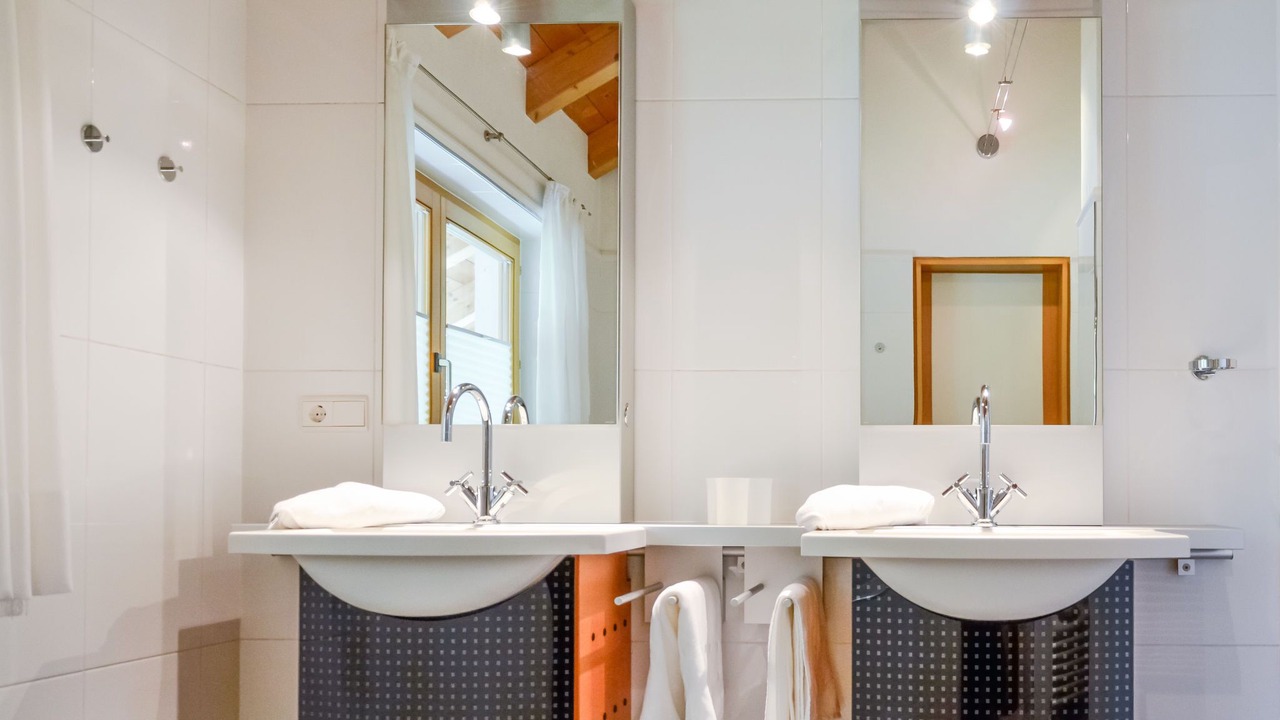 Photo of Bathroom in Mathon