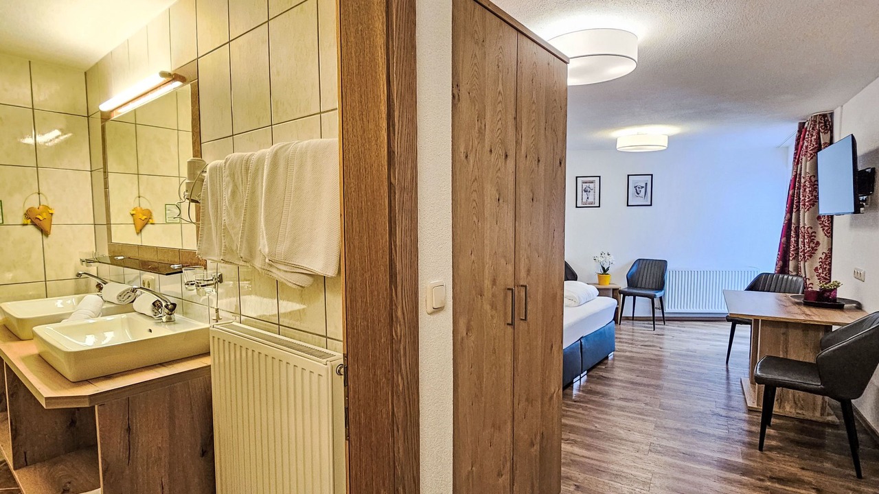 Photo of Bathroom in See