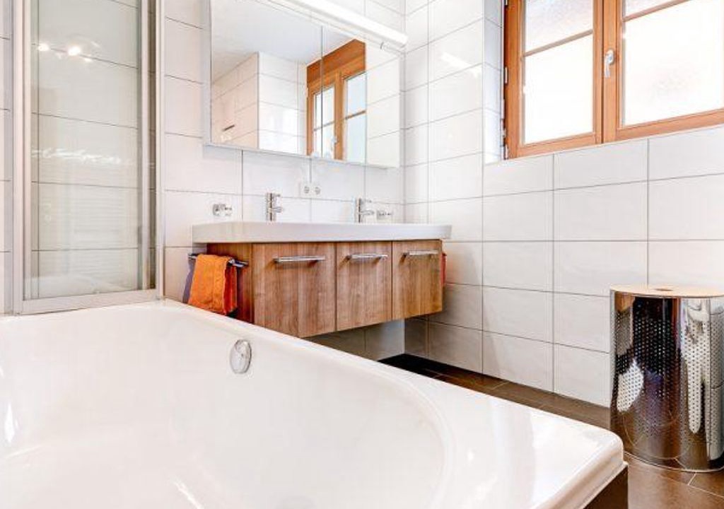 Photo of Bathroom in Brand