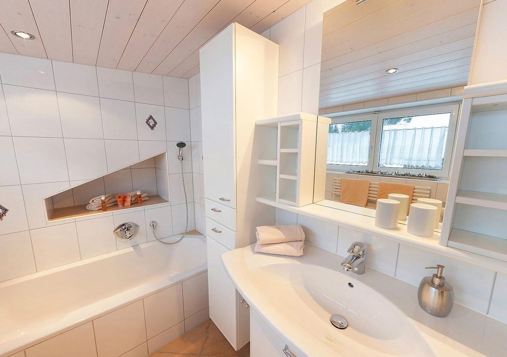 Photo of Bathroom in Schroecken