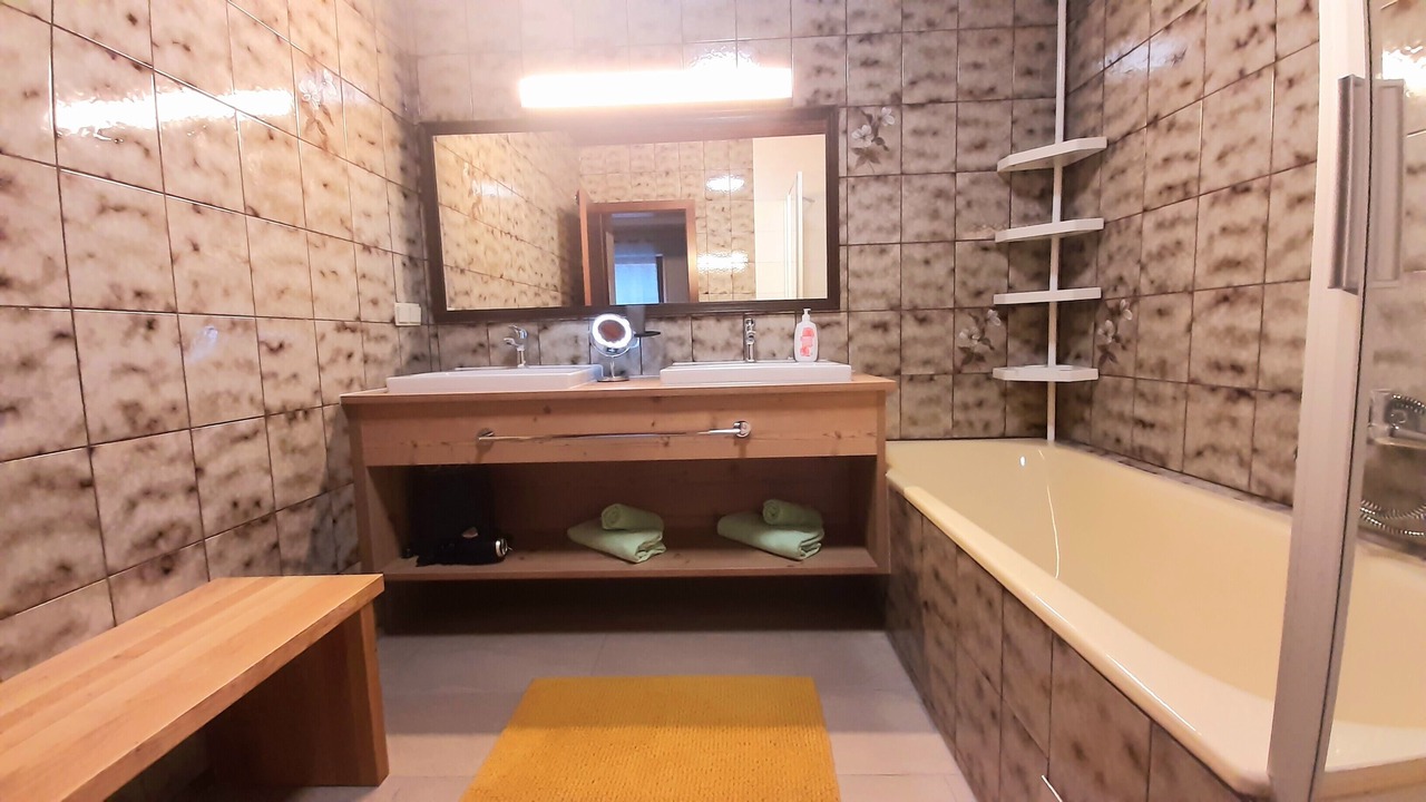 Photo of Bathroom in Spielberg