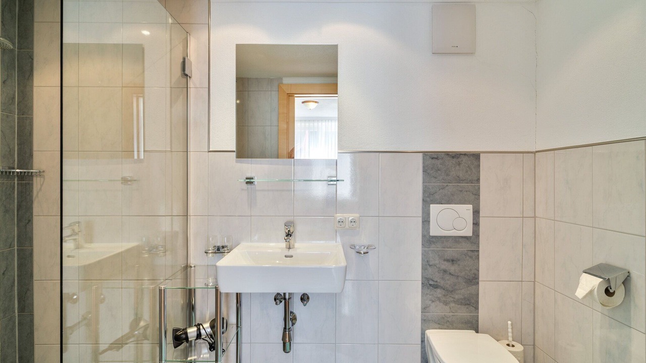 Photo of Bathroom in Kappl