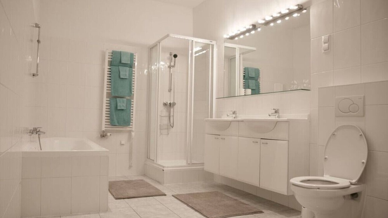 Photo of Bathroom in Funfhaus