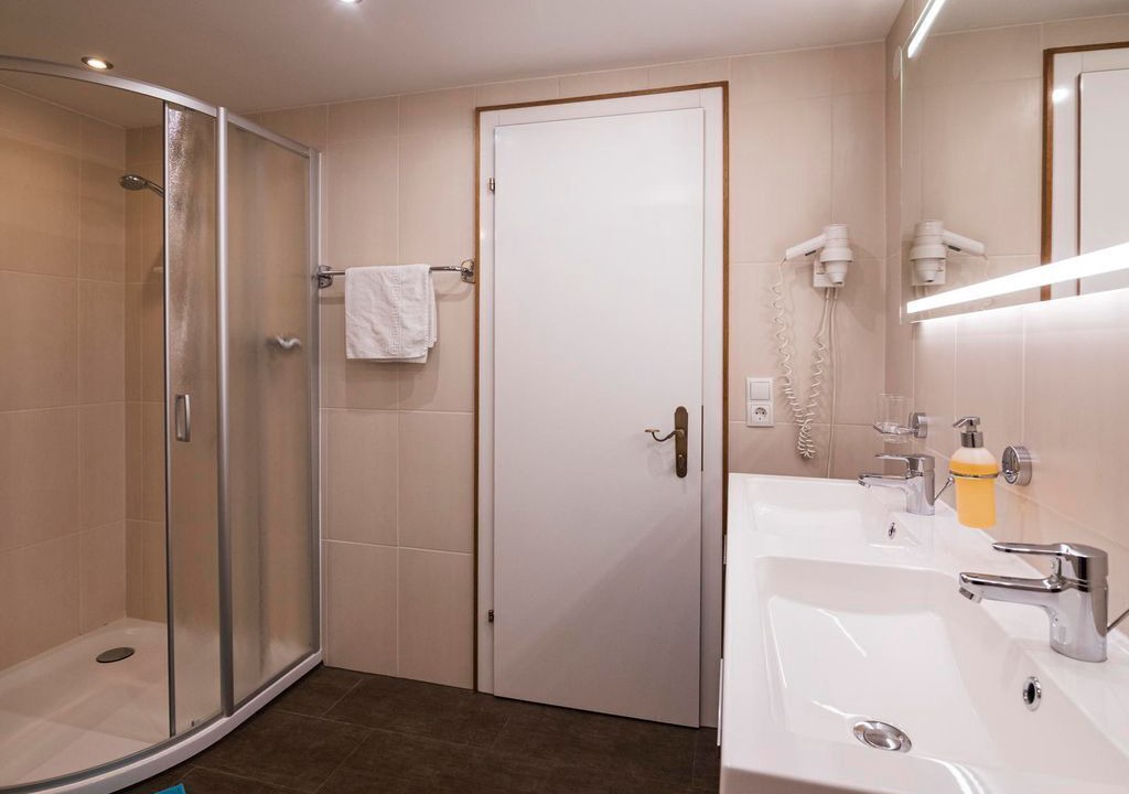 Photo of Bathroom in Wenns