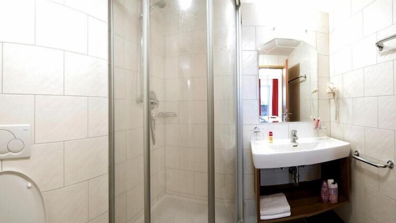 Photo of Bathroom in Mathon