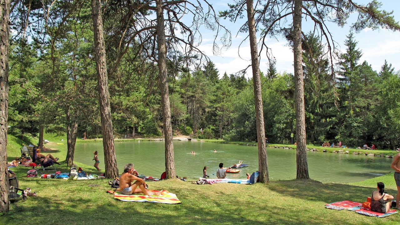 Photo of Outdoor in Karres
