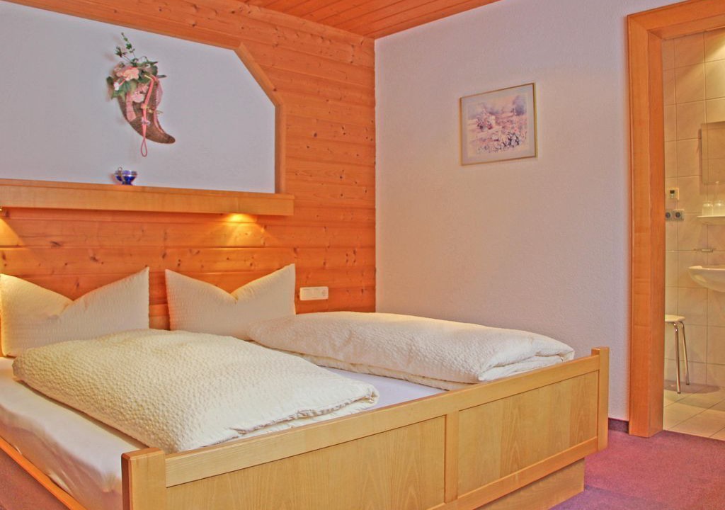 Photo of Bedroom in Damuels