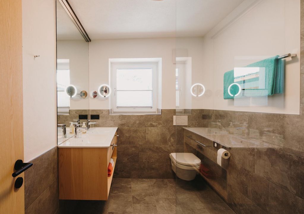 Photo of Bathroom in Warth