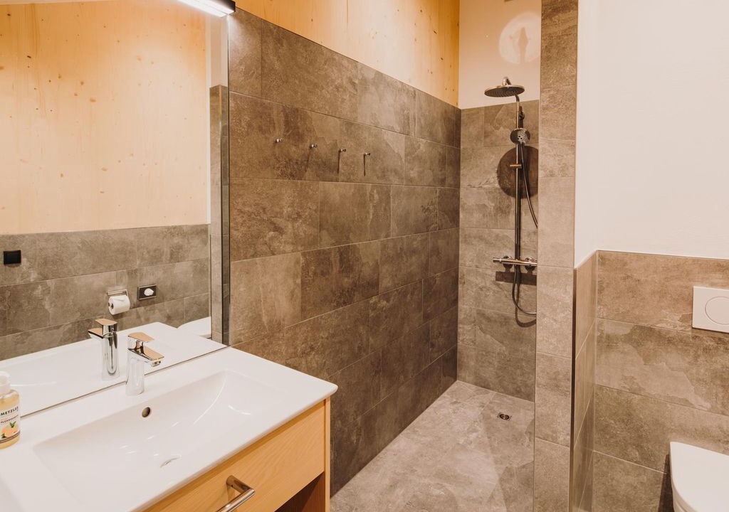 Photo of Bathroom in Warth