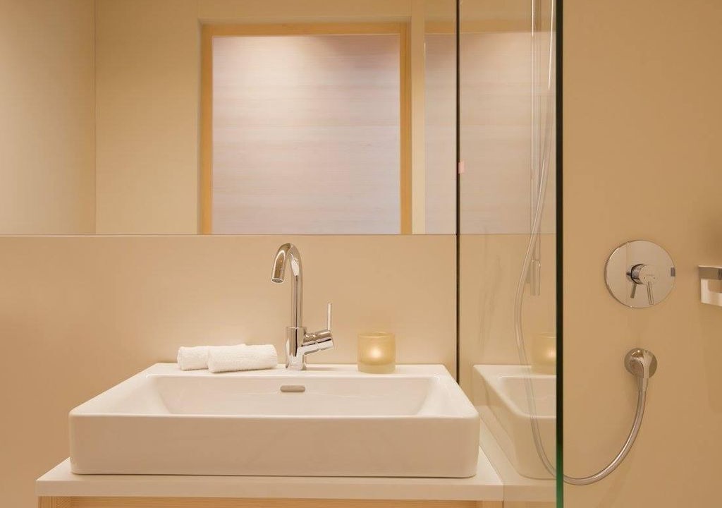 Photo of Bathroom in Warth