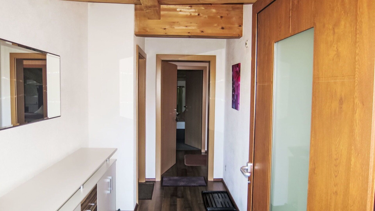 Photo of Bedroom in Huben