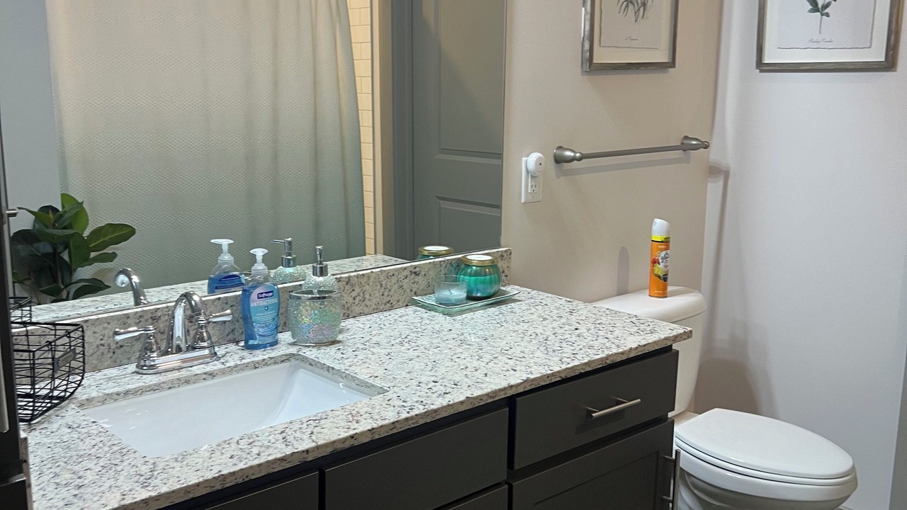 Photo of Bathroom in Lindridge-Martin Manor