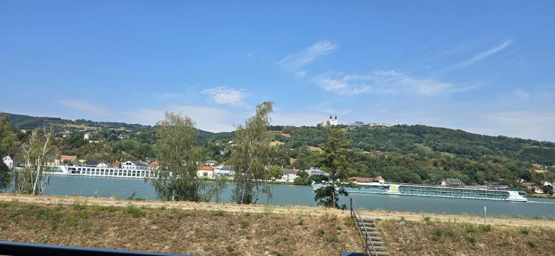 Photo of Others in Krummnussbaum