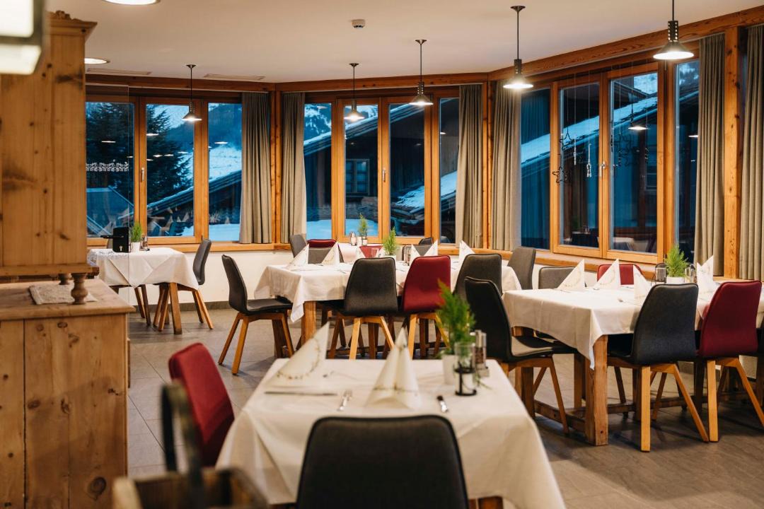 Photo of Others in Obertilliach