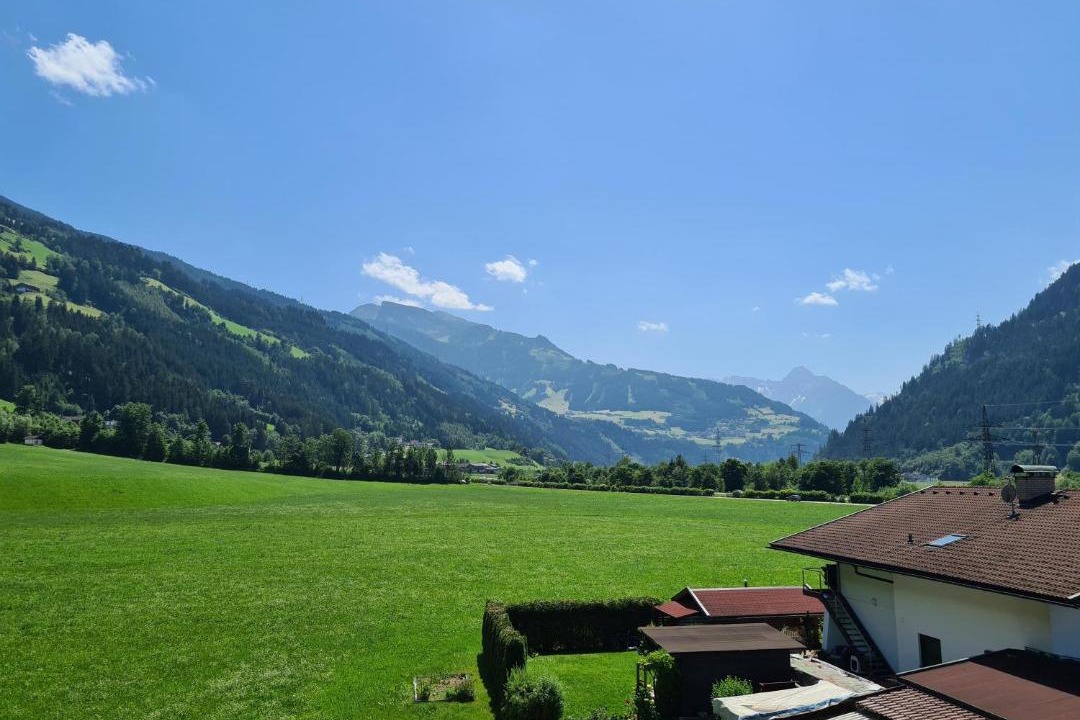 Photo of Others in Distelberg