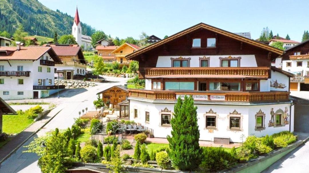 Photo of Others in Berwang