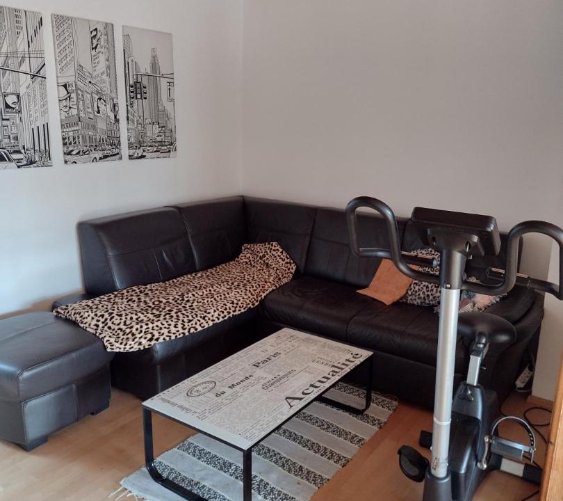 Photo of Livingroom in Grub