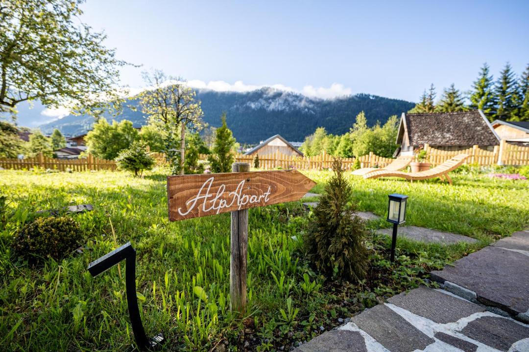 Photo of Others in Hoefen