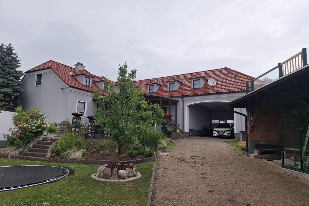 Photo of Others in Hausleiten