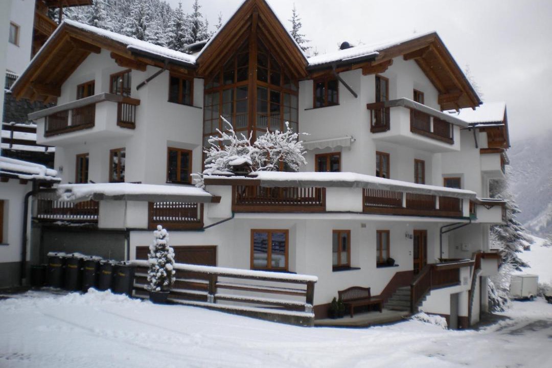 Photo of Others in Feichten