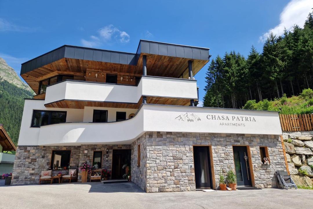 Photo of Others in Ischgl