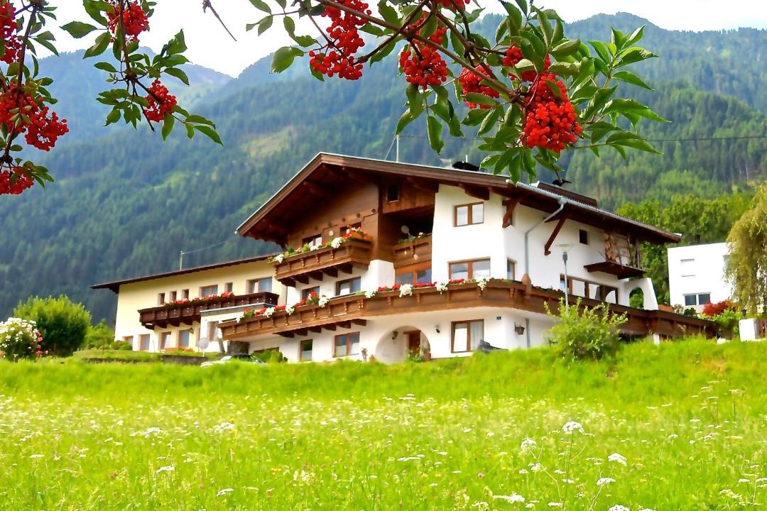 Photo of Others in Sautens