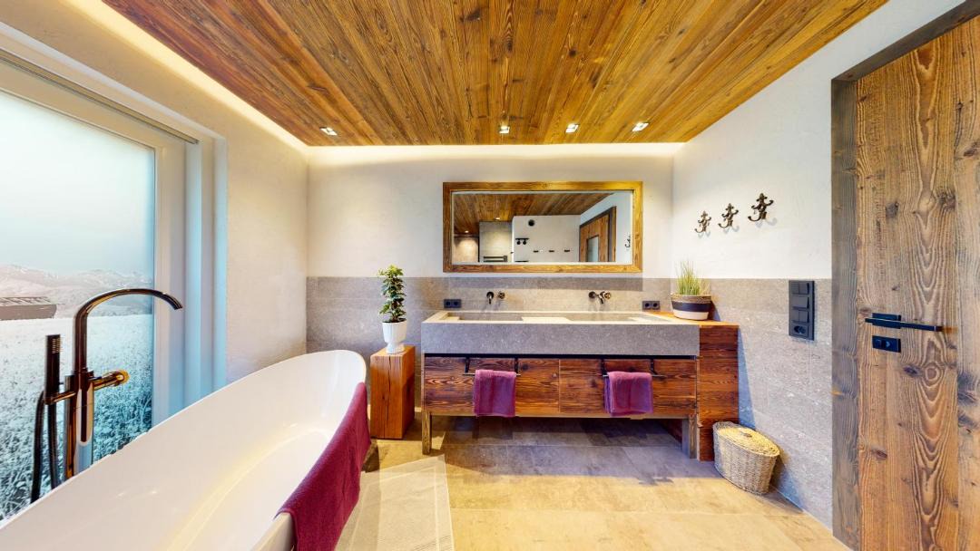 Photo of Bathroom in Plangeross